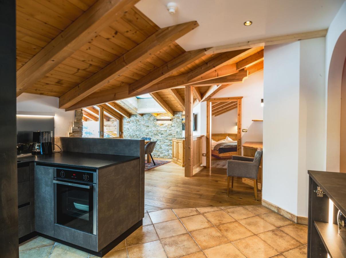 Garni Hotel Rosengarten B&B Sëlva Buitenkant foto