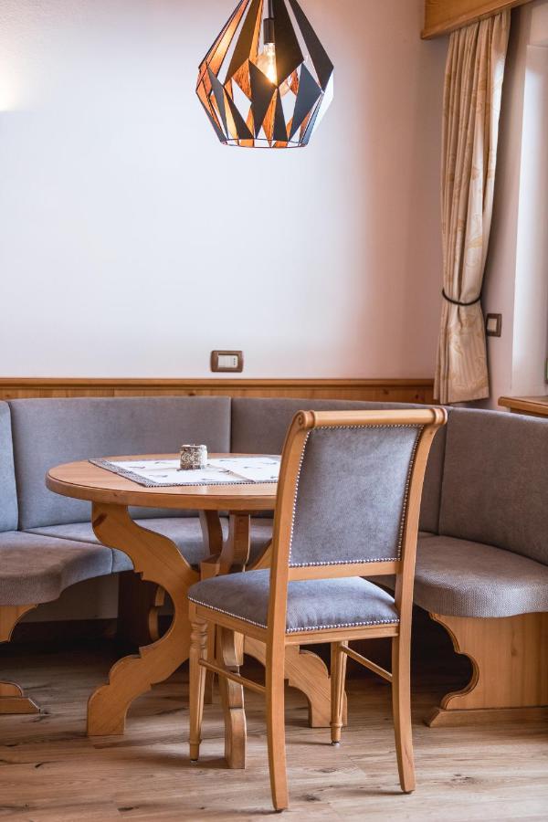 Garni Hotel Rosengarten B&B Sëlva Buitenkant foto