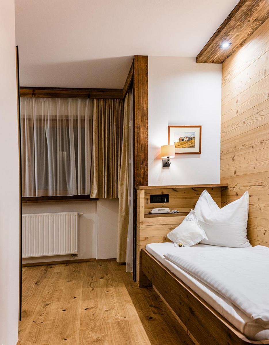 Garni Hotel Rosengarten B&B Sëlva Buitenkant foto