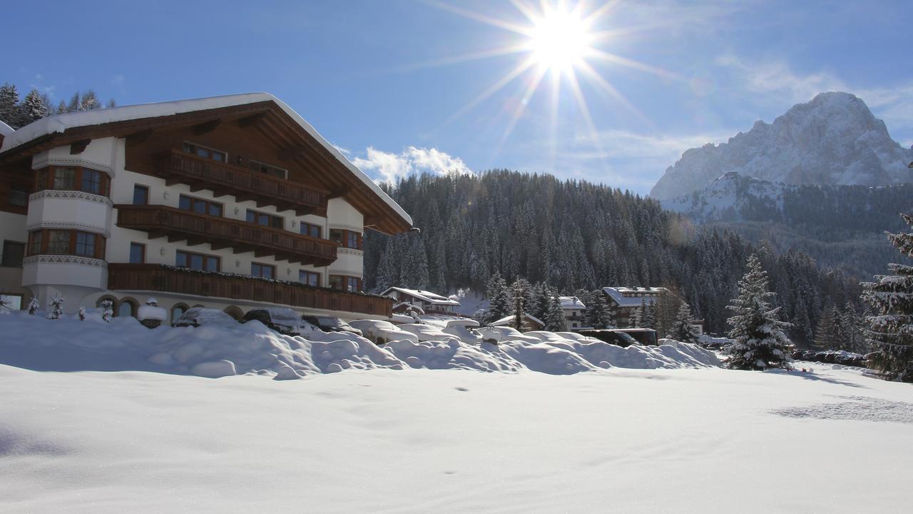 Garni Hotel Rosengarten B&B Sëlva Buitenkant foto